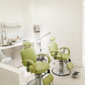 The Ten Spot - Roncesvalles