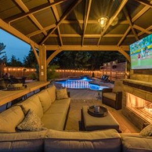 Epic Interlock & Landscape